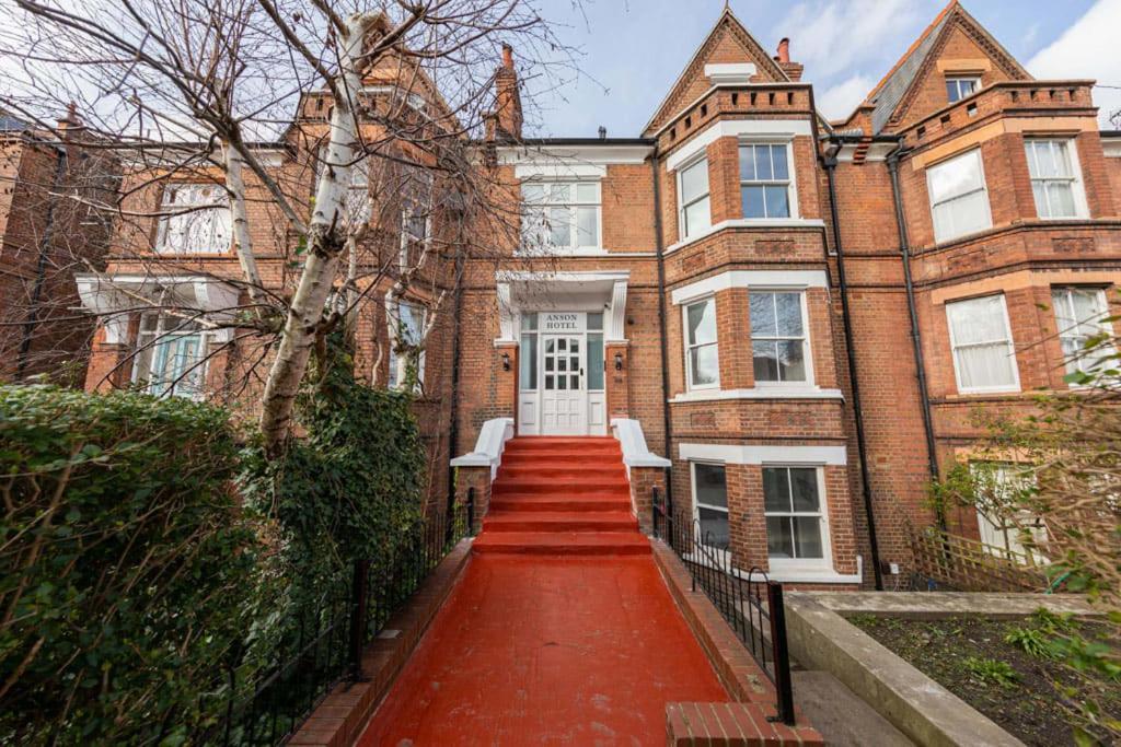 Victorian Beauty With Private Toilet And Shower Near Tube Station 伦敦 外观 照片